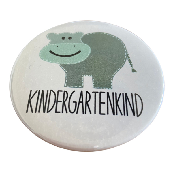Button Nili Kindergarten mit Anstecknadel