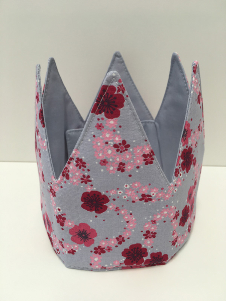 Geburtstagskrone Blumen grau pink